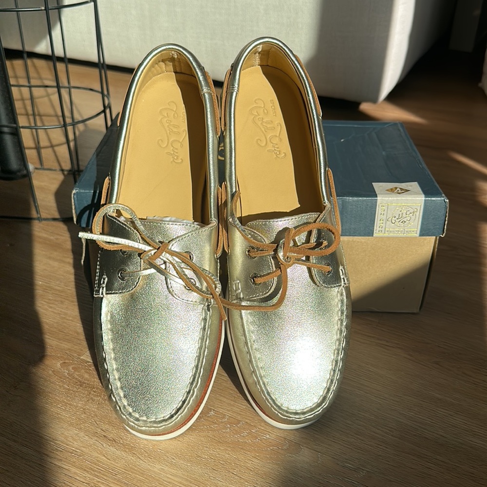SPERRY GOLD CUP AUTHENTIC ORIGINAL 2-EYE
MONTANA BOAT SHOE Gold Metallic Size 10
